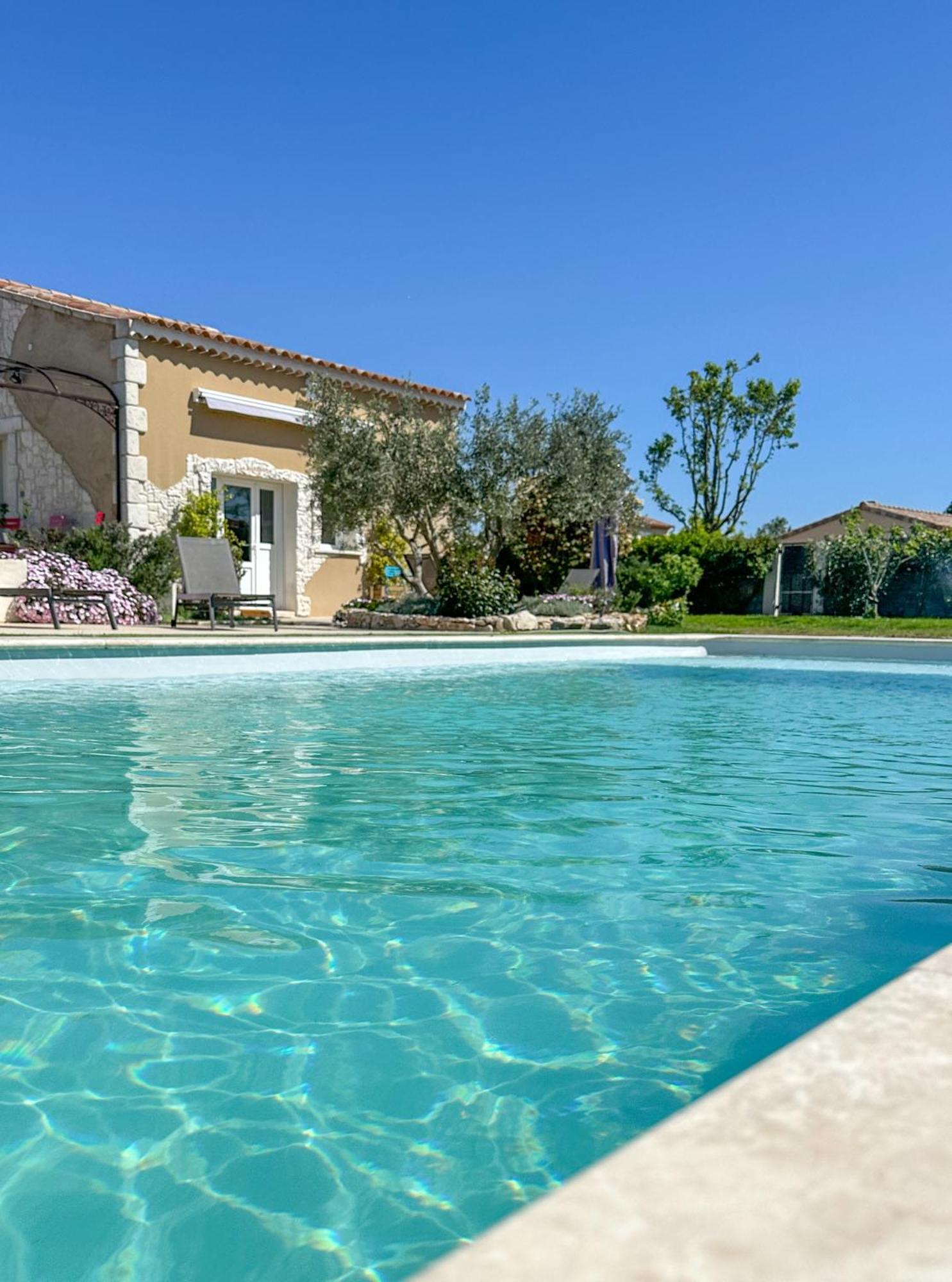 Le Petit Valexiane Piscine & Jardin Apartment